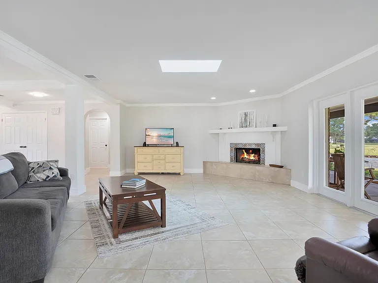 2724 Ardon Ave — Photo 6