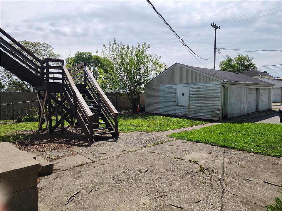 2nd image of 1023 W North St