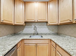 76 Westchester Ave #2C, Pound Ridge, NY 10576