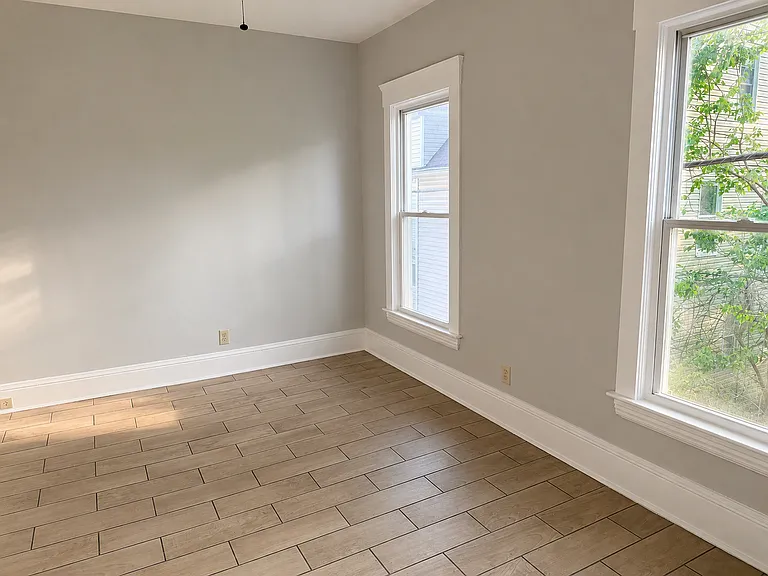 7917 Linwood Ave #3 — Photo 7