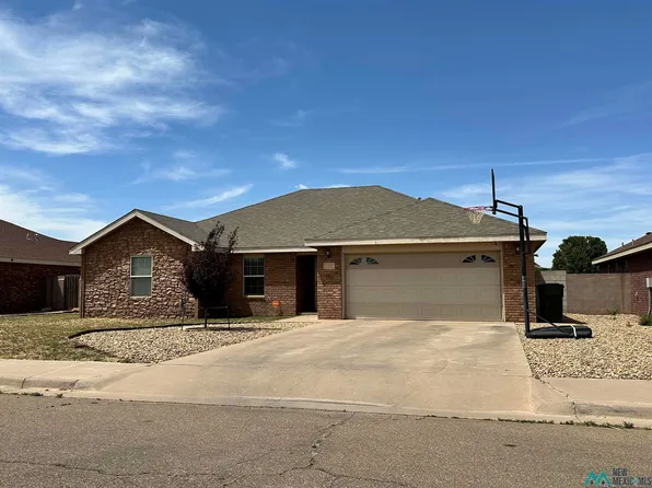 708 Almond Tree Ln, Clovis, NM 88101