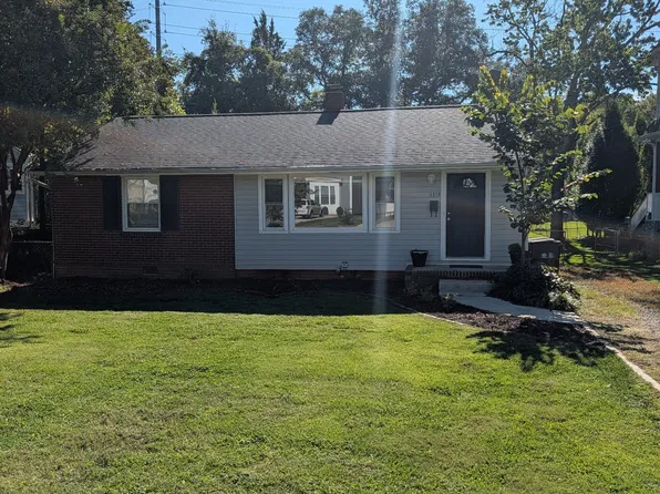 3317 Anson St, Charlotte, NC 28209