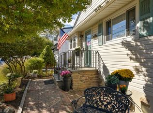 406 Washington Ave, Manville Boro, NJ 08835