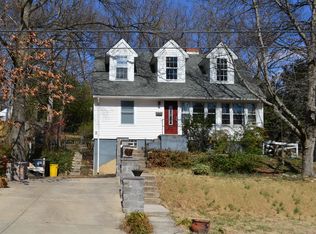 10413 Edgefield Dr, Hyattsville, MD 20783