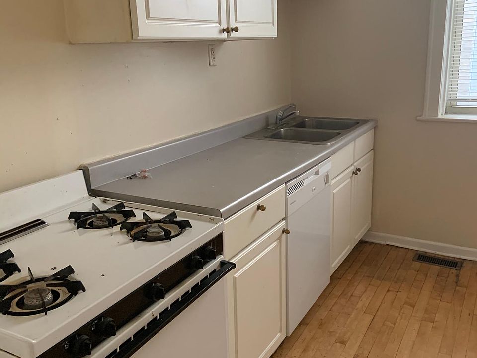 1st image of 4821 N Wolcott Ave