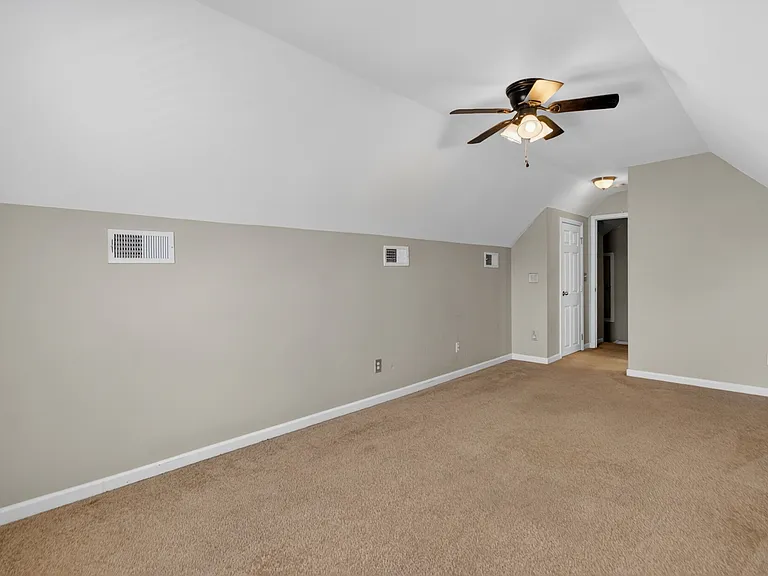 508 Fellers Ct — Photo 24