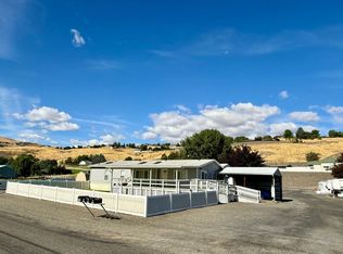 3040 Clemans Rd #A, Clarkston, WA 99403