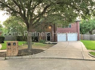 1901 Endeavor Ct, Seabrook, TX 77586