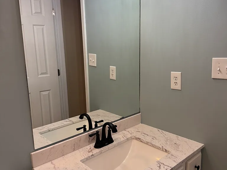 2411 Garden Dr — Photo 14