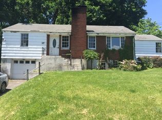 97 Jacobs Ter, Middletown, CT 06457