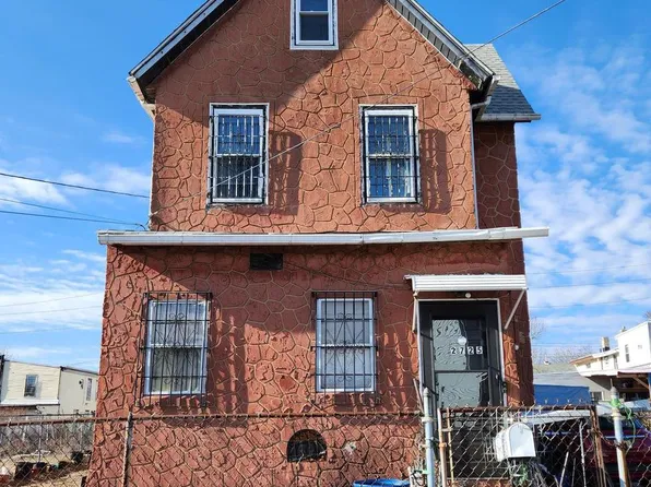 2725 Cramer St, Camden, NJ 08105