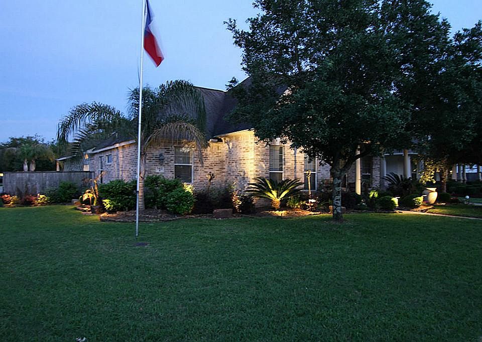 1st image of 5402 Creekhaven Ct