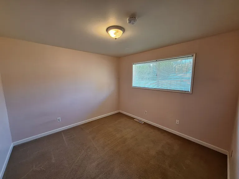 5867 Madrona Dr — Photo 19