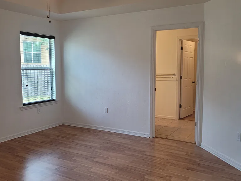 8955 SW 74th Ln — Photo 8