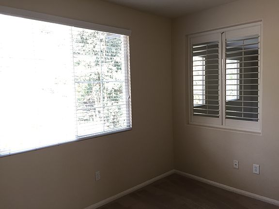 5th image of 12361 Creekview Dr Unit 86