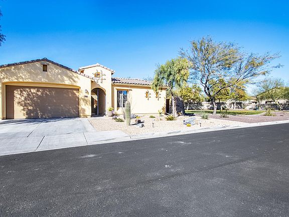 4th image of 8028 W Cavedale Ave