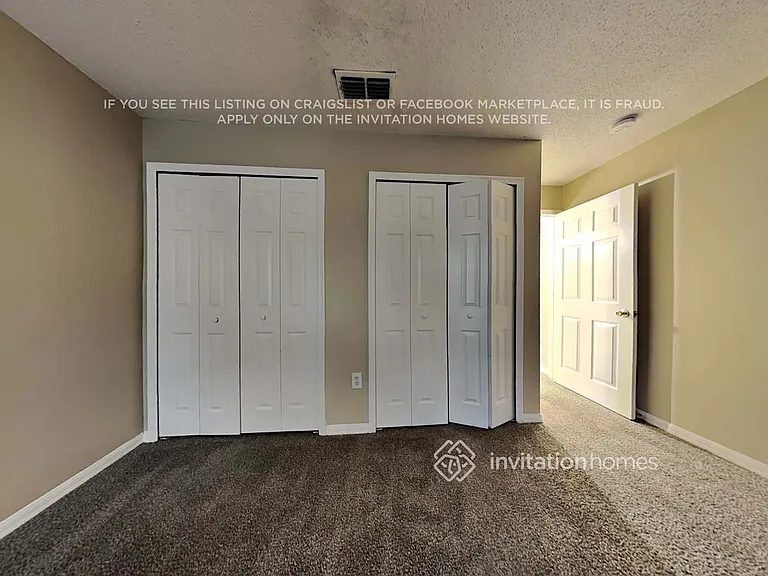 2411 Cedarfield Ln — Photo 12
