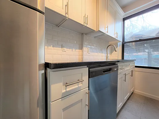 Rented by Living New York | media 15