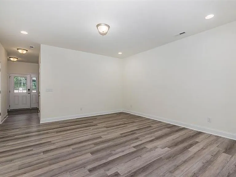 4769 Lord Fogelman Way — Photo 23
