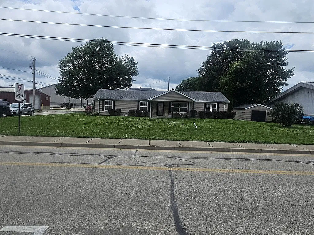Property main image