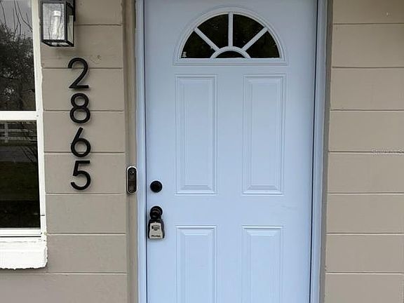 2nd image of 2865 Nichols Rd
