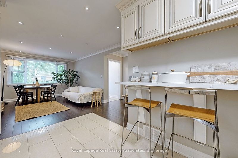 Burlington House for rent - 3 Bedrooms — photo 17
