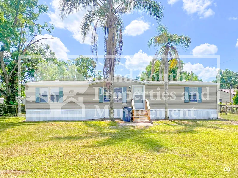 3230 J And J Manor Rd