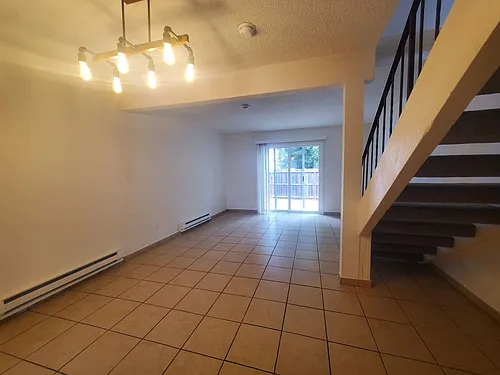 928 Civic Center Dr #3 Photo 1