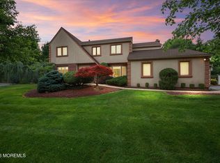 35 Manor Drive, Marlboro, NJ 07746