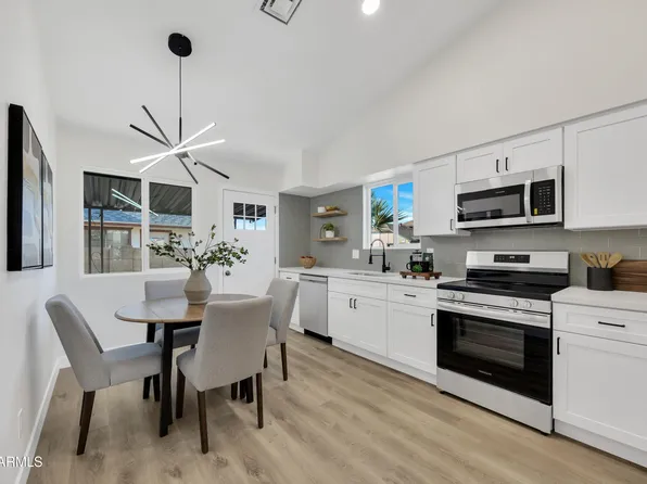 5748 N 67TH Drive, Glendale, AZ 85303