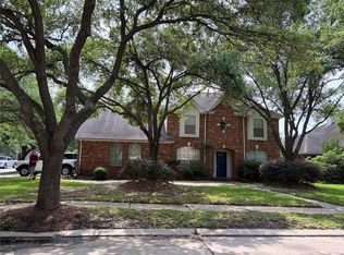 10430 Sanibel Falls Ct, Houston, TX 77095