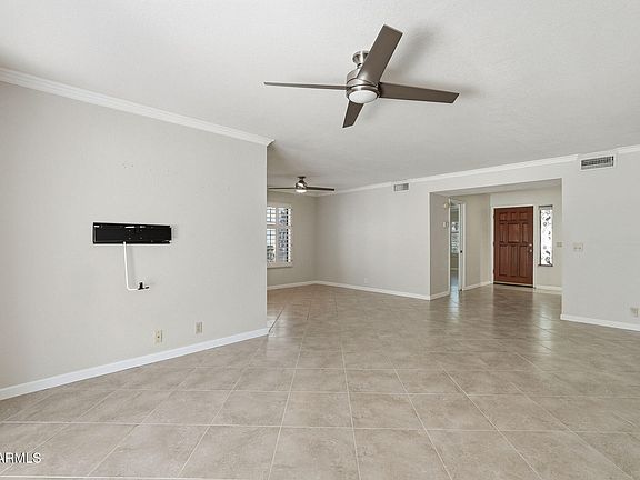 3rd image of 9118 W Taro Lane