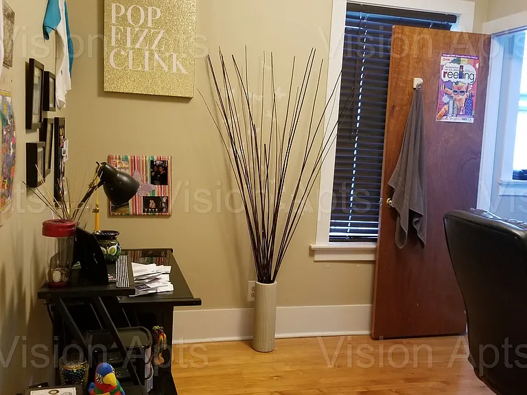 5828 N Kenmore Ave — Photo 12