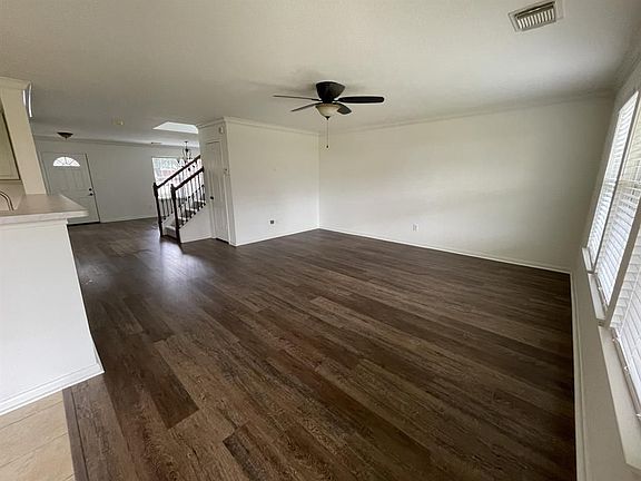 5th image of 21142 Birchbank Ln