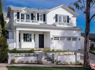 1176 Embury St, Pacific Palisades, CA 90272
