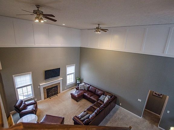 5th image of 14 W Crest Dr