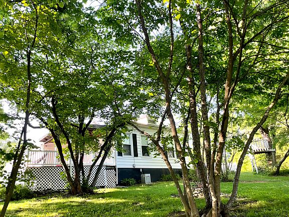2nd image of 202 Hendren Ave