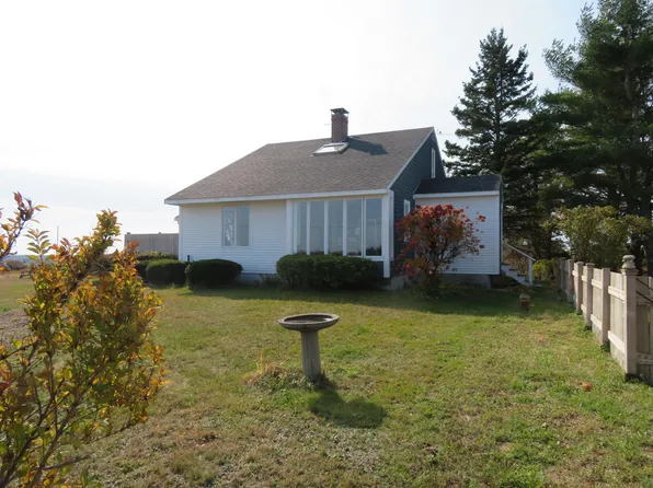 (undisclosed Address), Sedgwick, ME 04676