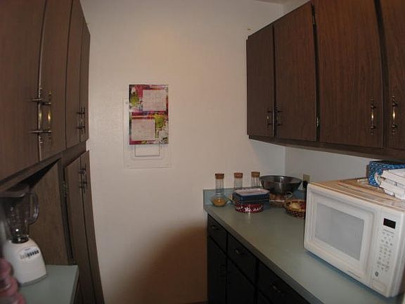 3rd image of 2929 Sunnyside Dr APT 126