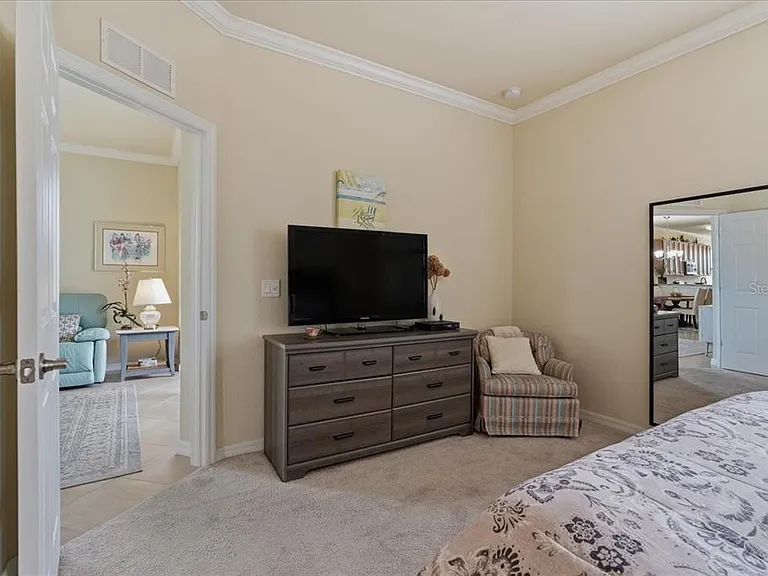 7019 River Hammock Dr #301 — Photo 19