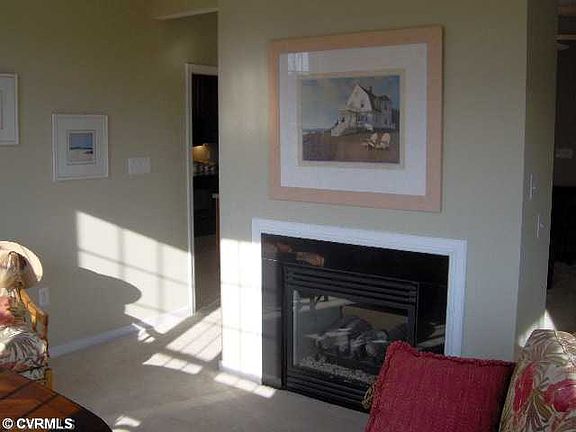 4th image of 7500 Red Hill Club Ct