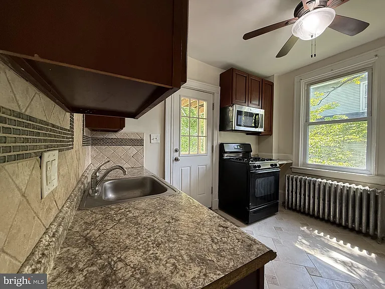 1211 W Northern Pkwy #2 — Photo 5