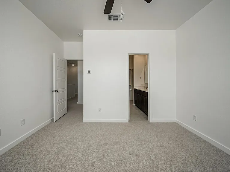 8434 Adelaide Dr — Photo 30