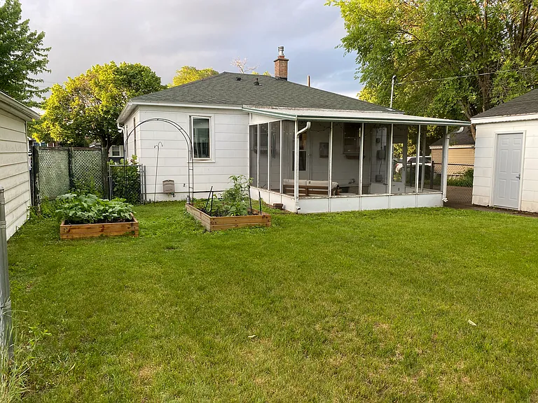 2150 Hyde Ave — Photo 44
