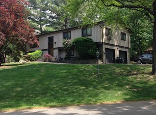 37 Balmoral Dr, Spring Valley, NY 10977