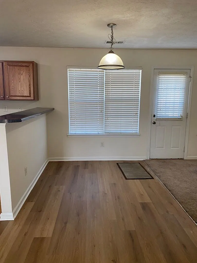 Great 2 Story Brick Front Home — Photo 3