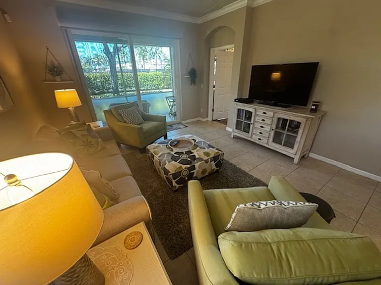 7850 Lake Sawgrass Loop #4111 — Photo 6