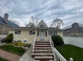 416 Turneur Ave, Bronx, NY 10473
