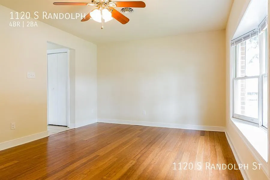 Close To Vcu: Renovated 4bd With Fenced Yard!! — Photo 4