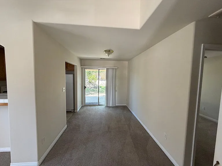 6107 Ragusa Ln — Photo 10